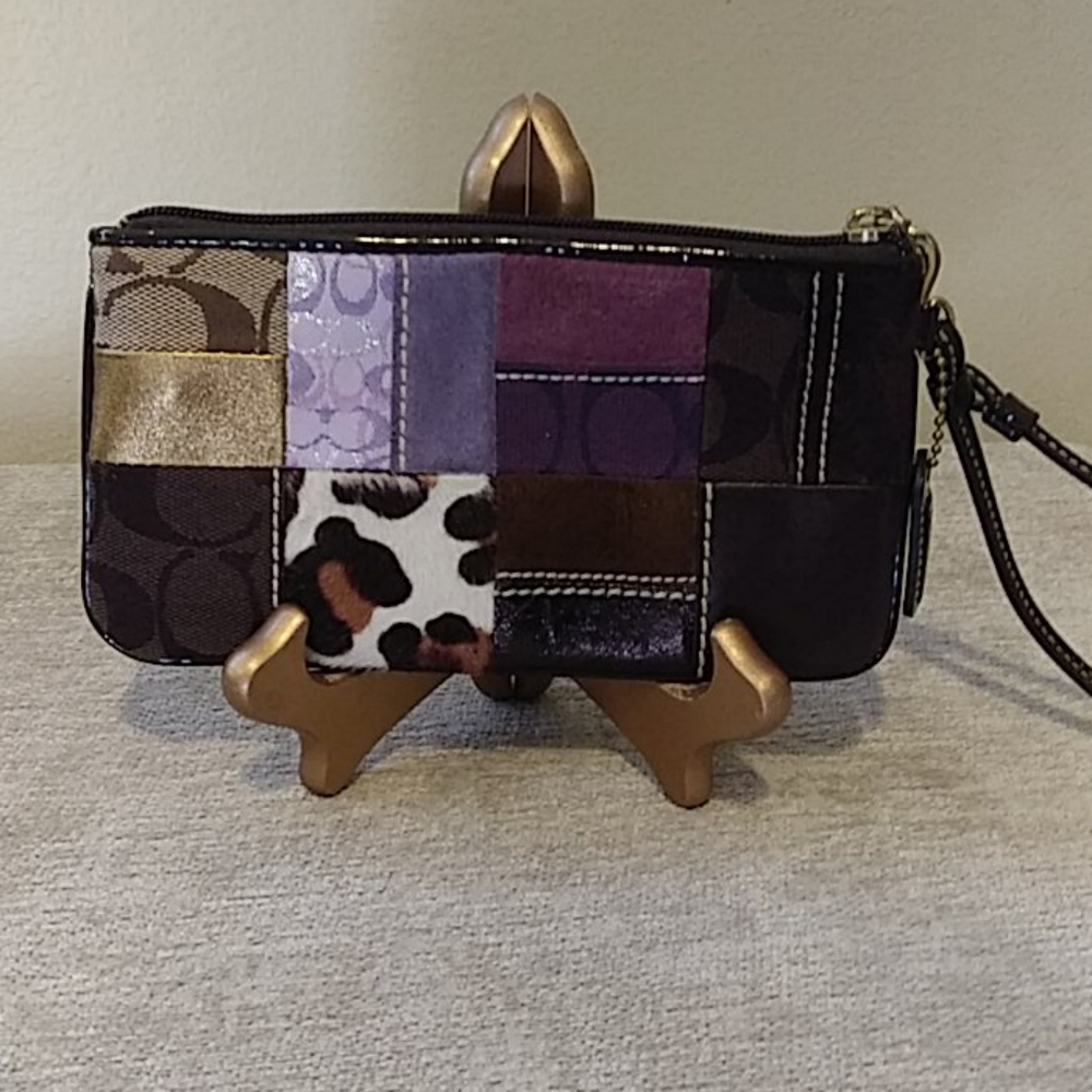 NWOT Coach Wristlet